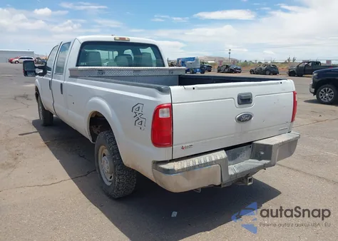 2013 Ford F-250 Xl z USA, uszkodzony, nr VIN 1FT7W2B60DEA98983